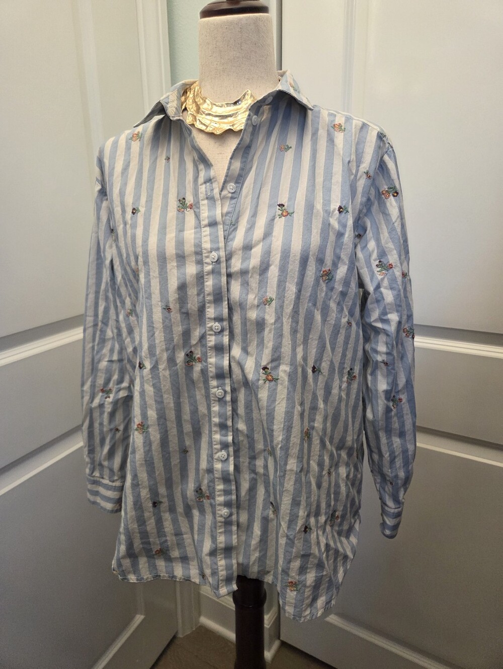 Sezane Maxy Striped Button-Up Shirt With Tote Bag - Light Blue & White